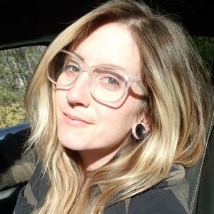 Meet your Posher, Deanna